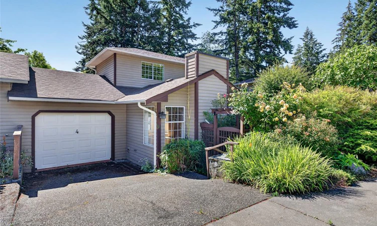 4-124 Valhalla Road