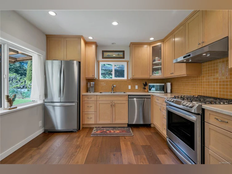 4800 Lewis Road, Campbell River, BC, V9H 1C4 - 4