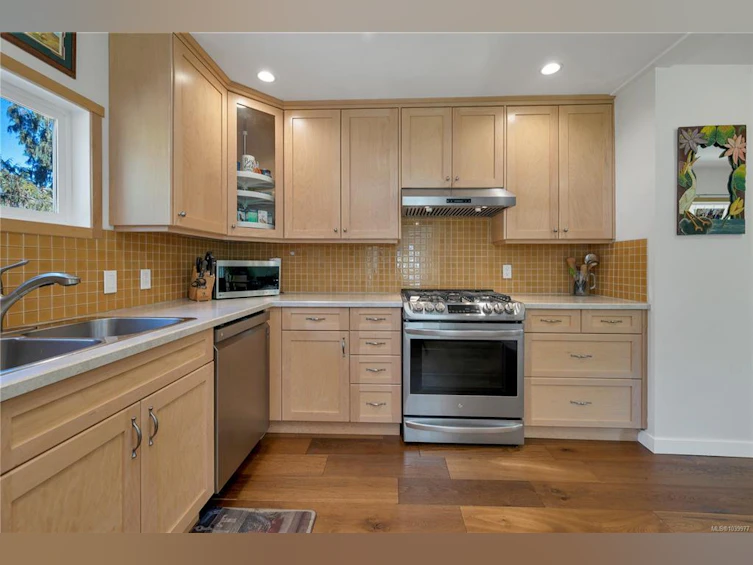 4800 Lewis Road, Campbell River, BC, V9H 1C4 - 6