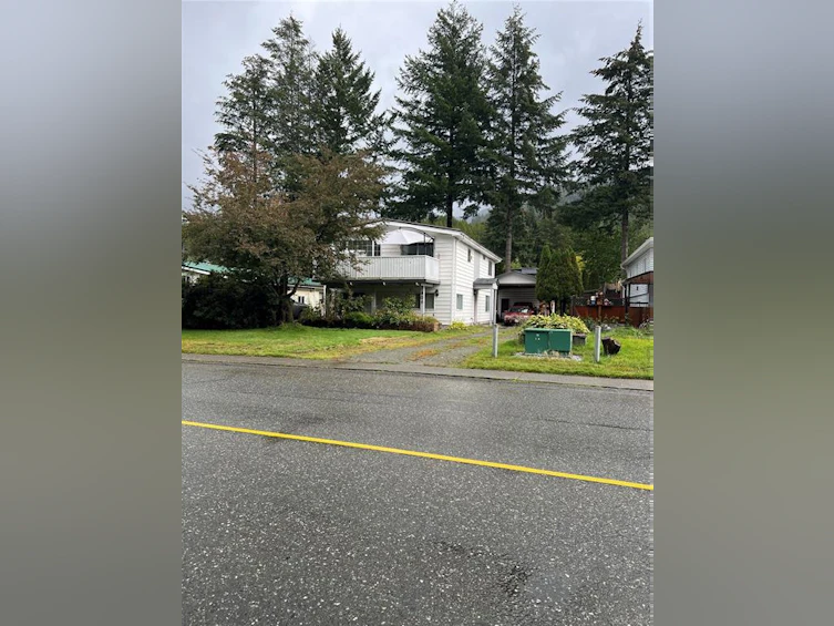 406 Matchlee Drive, Gold River, BC, V0R 1G0 - 41
