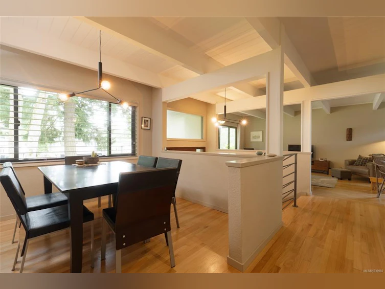 1286 Pike Street, Saanich, BC, V8P 1W3 - 9