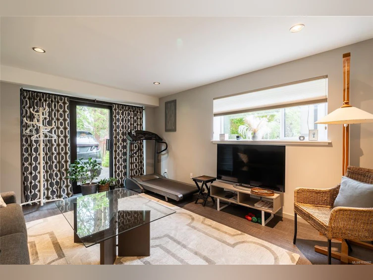 1286 Pike Street, Saanich, BC, V8P 1W3 - 19