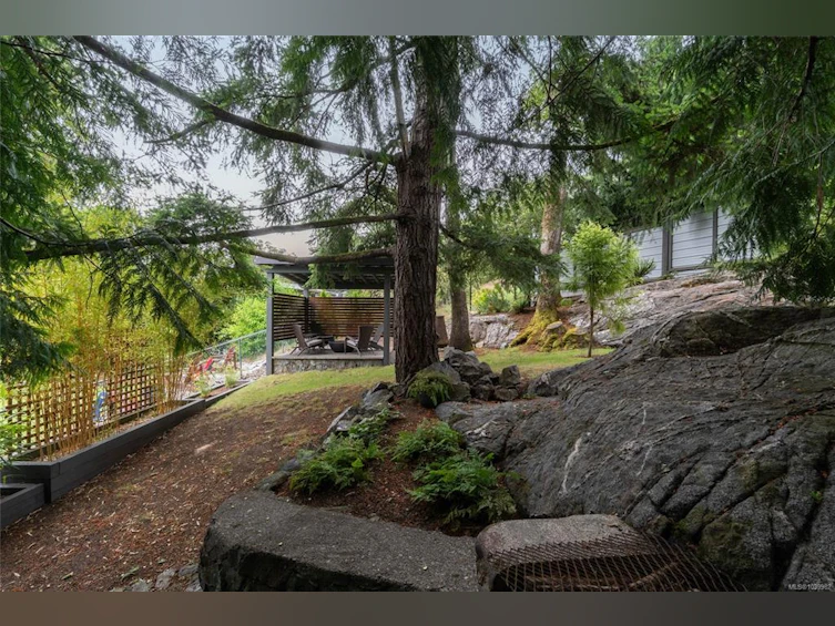 1286 Pike Street, Saanich, BC, V8P 1W3 - 27