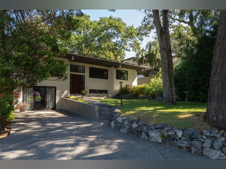 1286 Pike Street, Saanich, BC, V8P 1W3 - 30