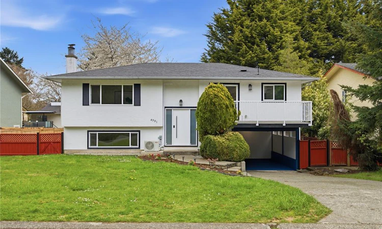 4391 Elnido Crescent