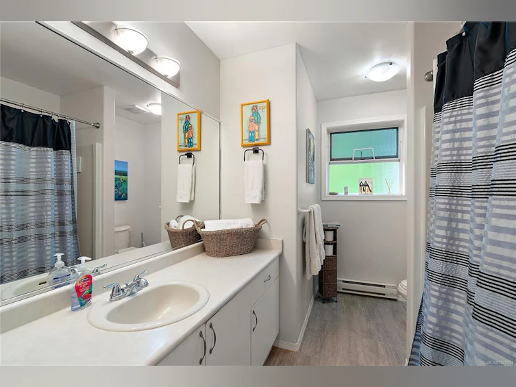 A-6599 Central Saanich Road, Central Saanich, BC, V8Z 5V1 - 15