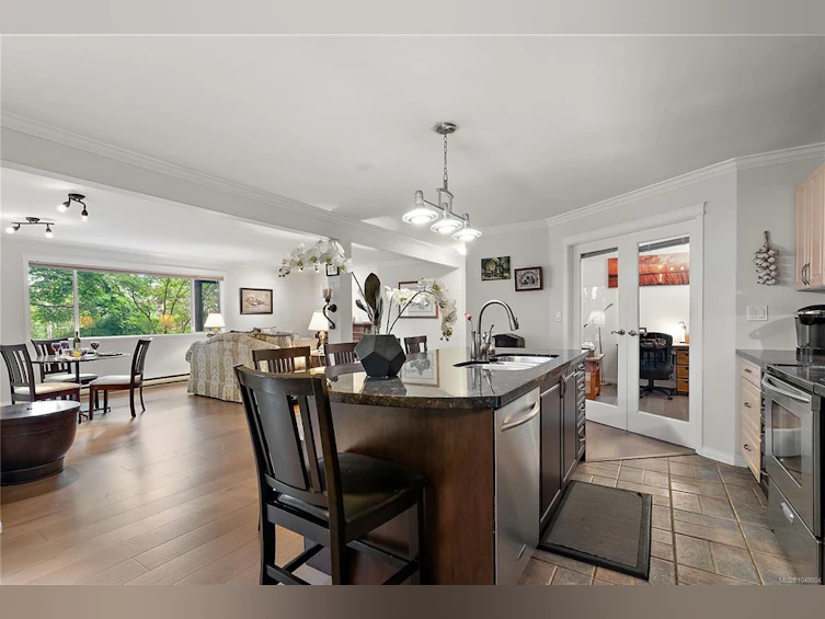 A-6599 Central Saanich Road, Central Saanich, BC, V8Z 5V1 - 21