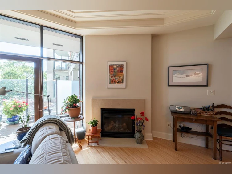 106-847 Dunsmuir Road, Esquimalt, BC, V9A 0A5 - 6