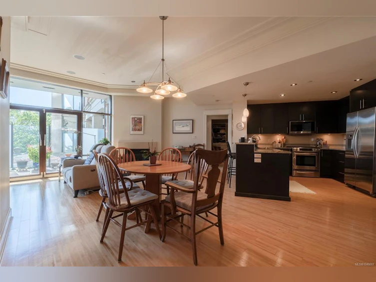106-847 Dunsmuir Road, Esquimalt, BC, V9A 0A5 - 8