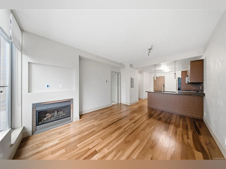 N1003-737 Humboldt Street, Victoria, BC, V8W 1B1 - 2