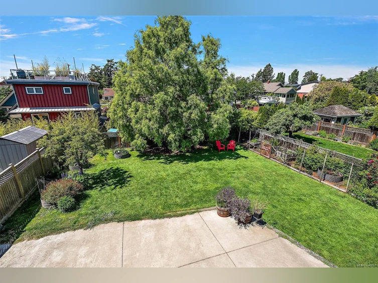 474 Foster Street, Esquimalt, BC, V9A 6R7 - 35