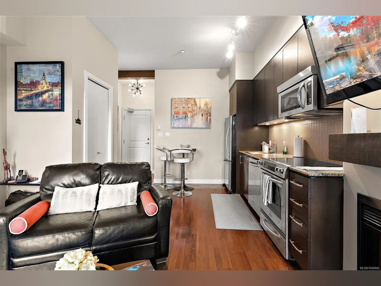 419-1395 Bear Mountain Pkwy, Langford, BC, V9B 0E1 - 10