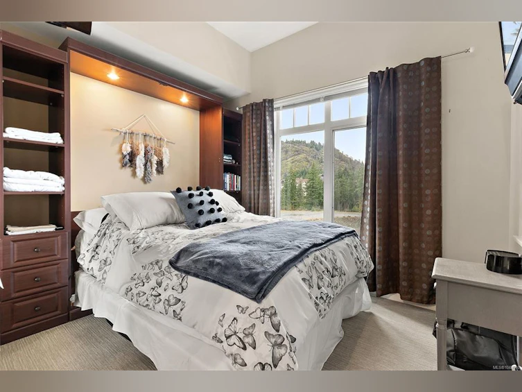 419-1395 Bear Mountain Pkwy, Langford, BC, V9B 0E1 - 5