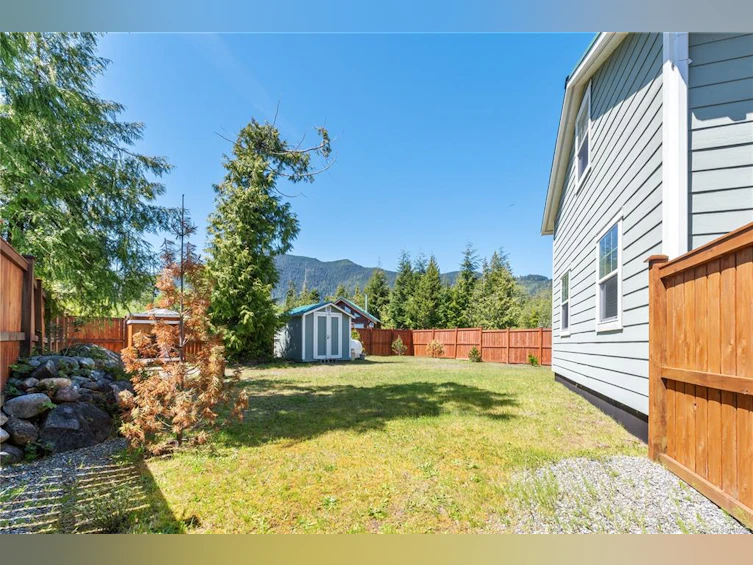 1129 Fifth Avenue, Port Alberni, BC, V0R 3A0 - 4