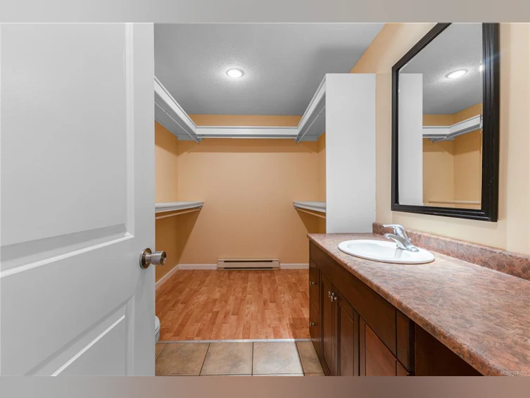 1126 18th Street, Courtenay, BC, V9N 7J8 - 18
