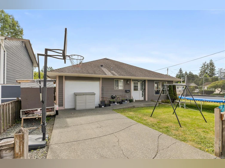 1126 18th Street, Courtenay, BC, V9N 7J8 - 25