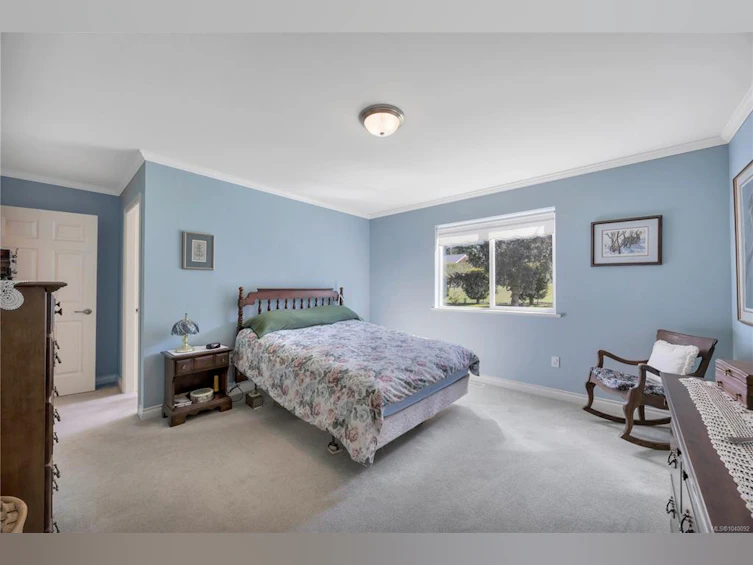 315 W Crescent Road, Qualicum Beach, BC, V9K 1J7 - 19