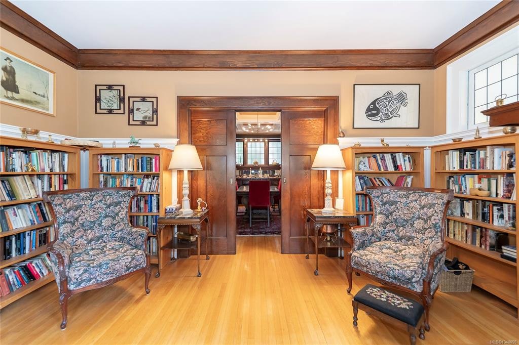 1377 Rockland Avenue, Victoria, BC, V8S 1V7 - 19