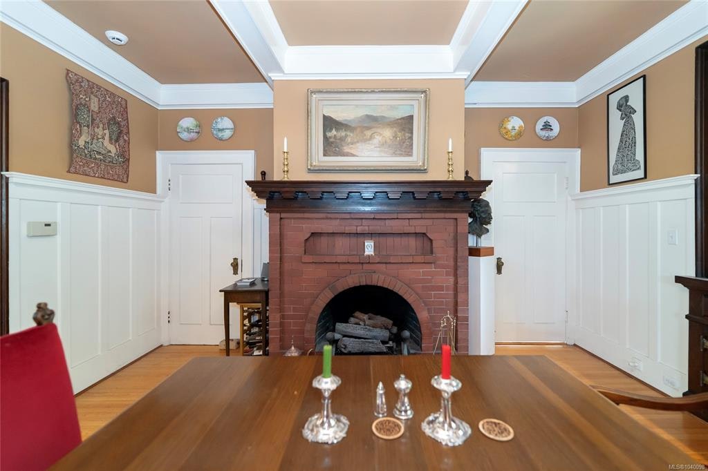 1377 Rockland Avenue, Victoria, BC, V8S 1V7 - 23