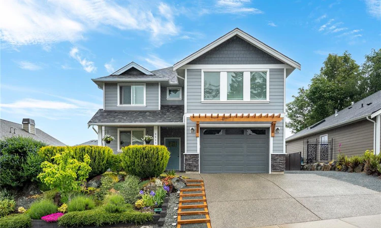 2513 West Trail Court