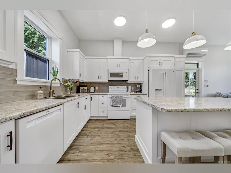 5623 Arvay Road, Port Alberni, BC, V9Y 8H4 - 55