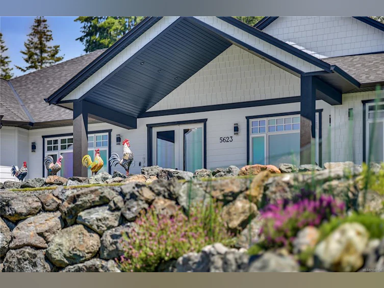 5623 Arvay Road, Port Alberni, BC, V9Y 8H4 - 4