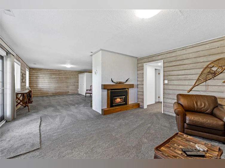 323 W Hoylake Road, Qualicum Beach, BC, V9K 1K5 - 51