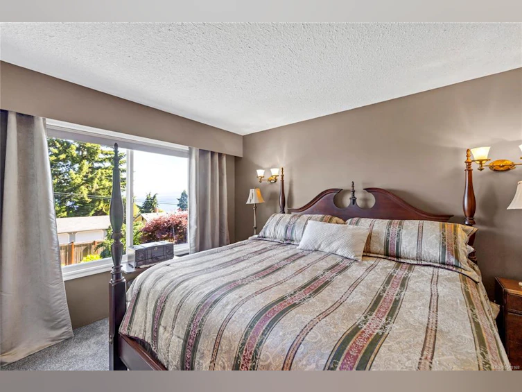 323 W Hoylake Road, Qualicum Beach, BC, V9K 1K5 - 36
