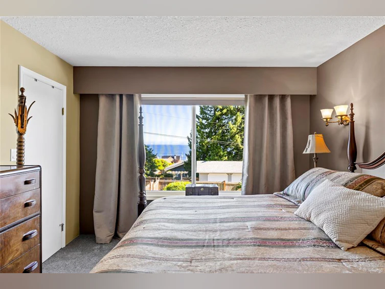 323 W Hoylake Road, Qualicum Beach, BC, V9K 1K5 - 7