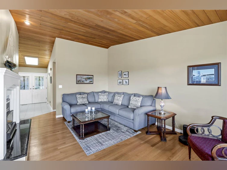 323 W Hoylake Road, Qualicum Beach, BC, V9K 1K5 - 24
