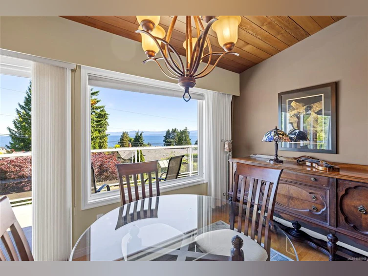 323 W Hoylake Road, Qualicum Beach, BC, V9K 1K5 - 26