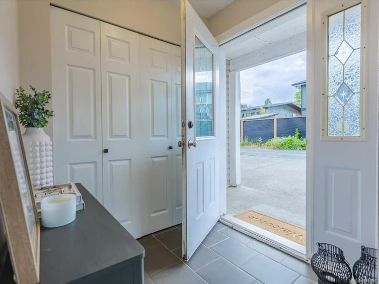 A-1740 Willemar Avenue, Courtenay, BC, V9N 3M6 - 6