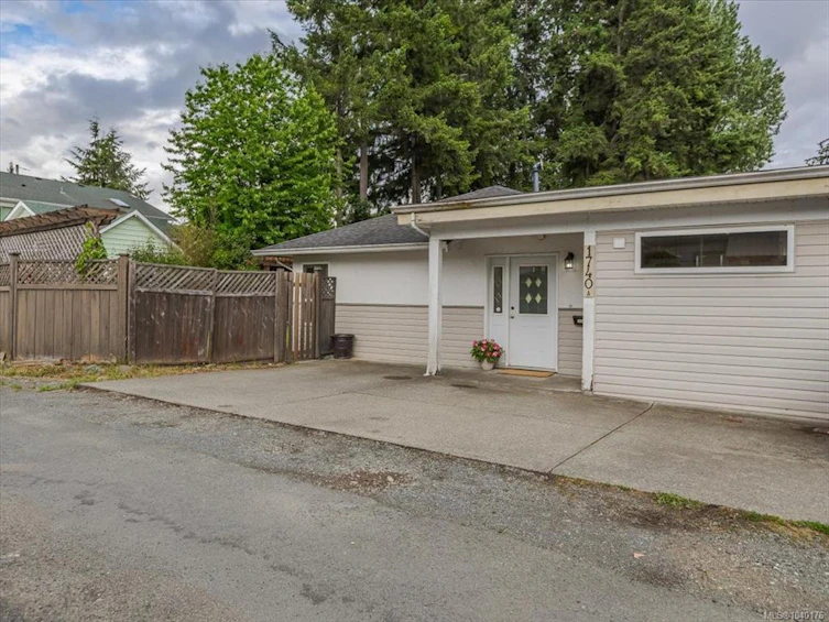 A-1740 Willemar Avenue, Courtenay, BC, V9N 3M6 - 3