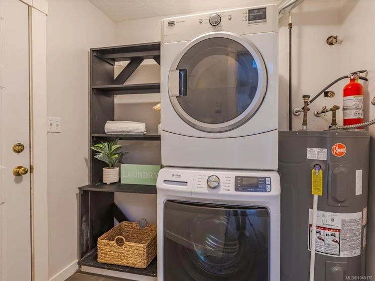 A-1740 Willemar Avenue, Courtenay, BC, V9N 3M6 - 23