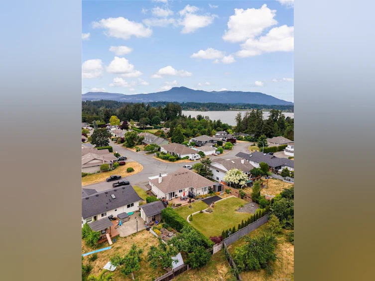 5926 St. Ann's Drive, Duncan, BC, V9L 5M4 - 36