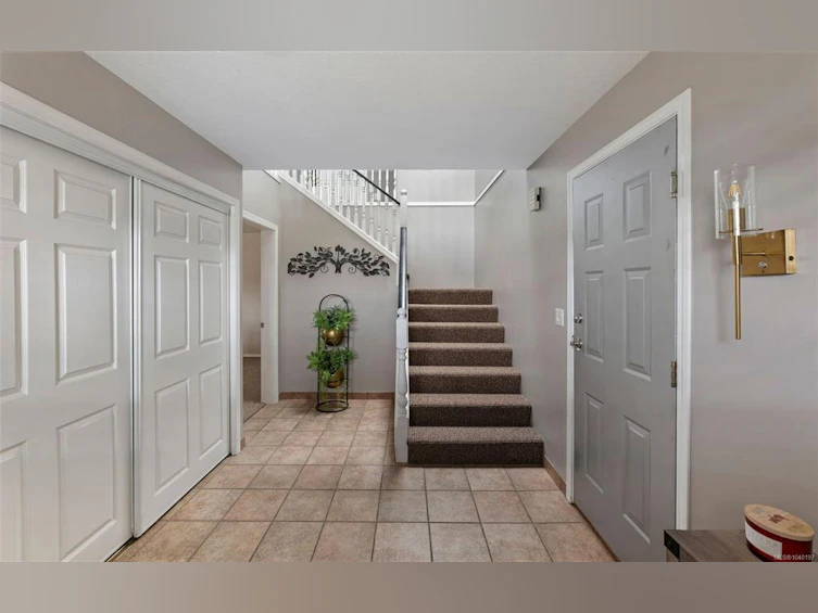 5926 St. Ann's Drive, Duncan, BC, V9L 5M4 - 2