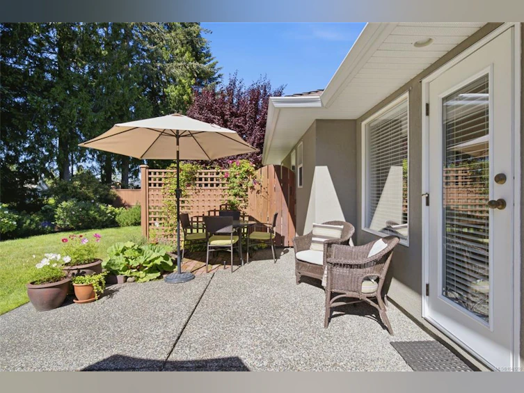 819 Mulholland Drive, French Creek, BC, V9P 2K5 - 23