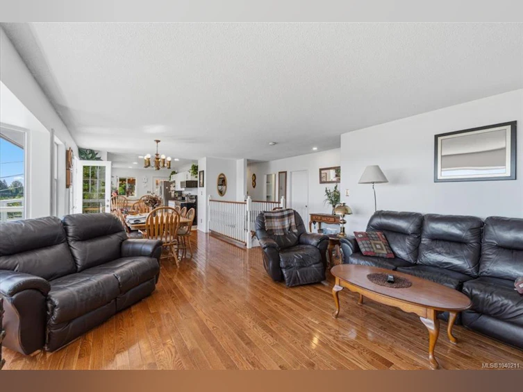 422 Battie Drive, Ladysmith, BC, V9G 1V4 - 22