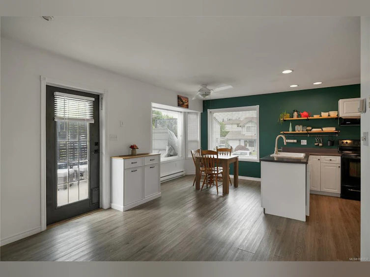 2094 Albea Road, Campbell River, BC, V9W 6T4 - 12