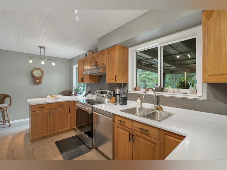 4040 York Road, Campbell River, BC, V9H 1B3 - 18