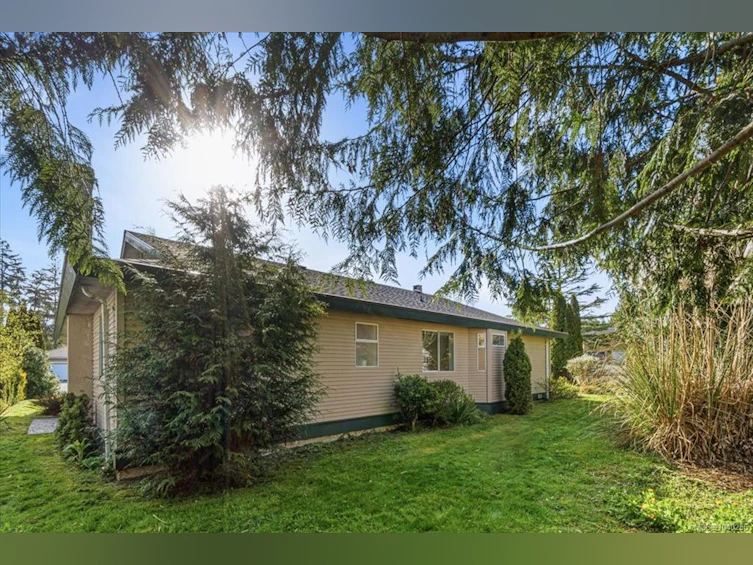 1095 Pepper Place, French Creek, BC, V9P 1Z5 - 36