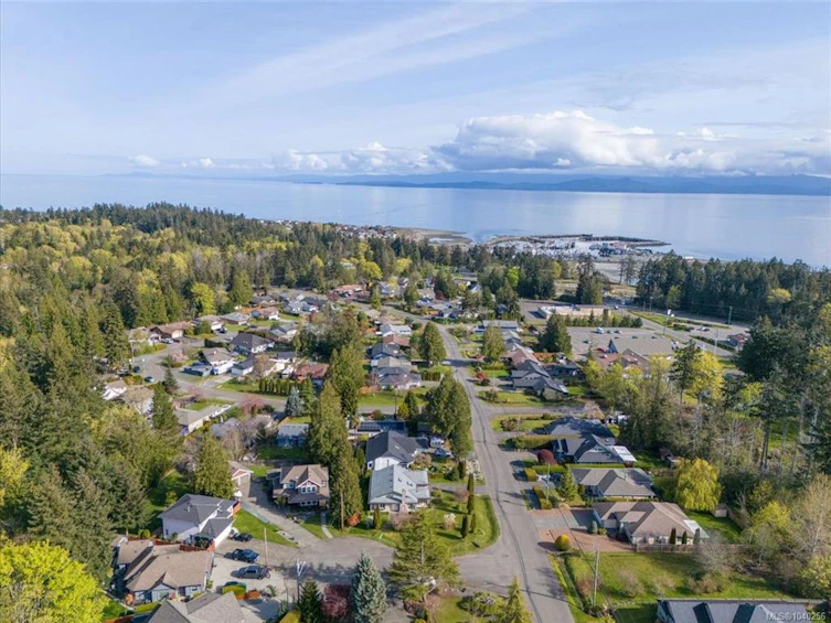 1095 Pepper Place, French Creek, BC, V9P 1Z5 - 48