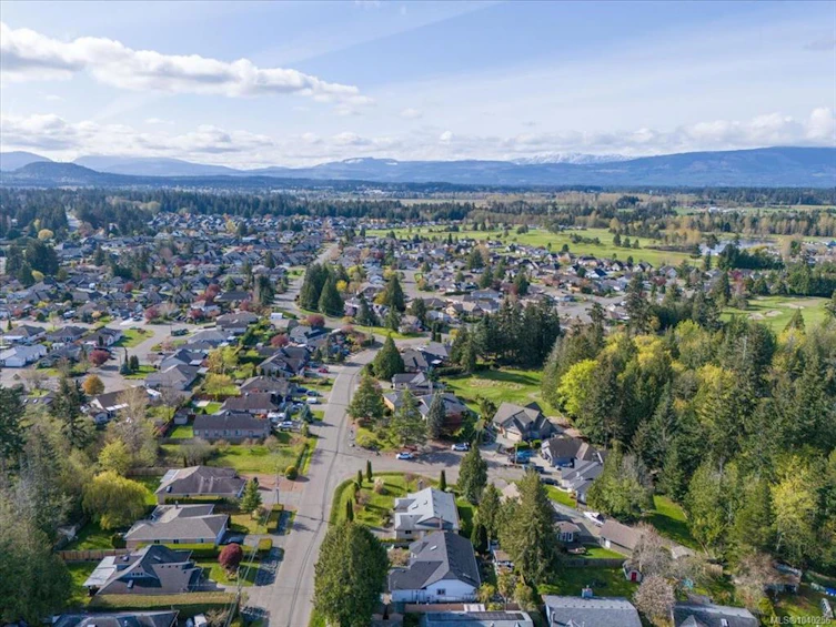 1095 Pepper Place, French Creek, BC, V9P 1Z5 - 45