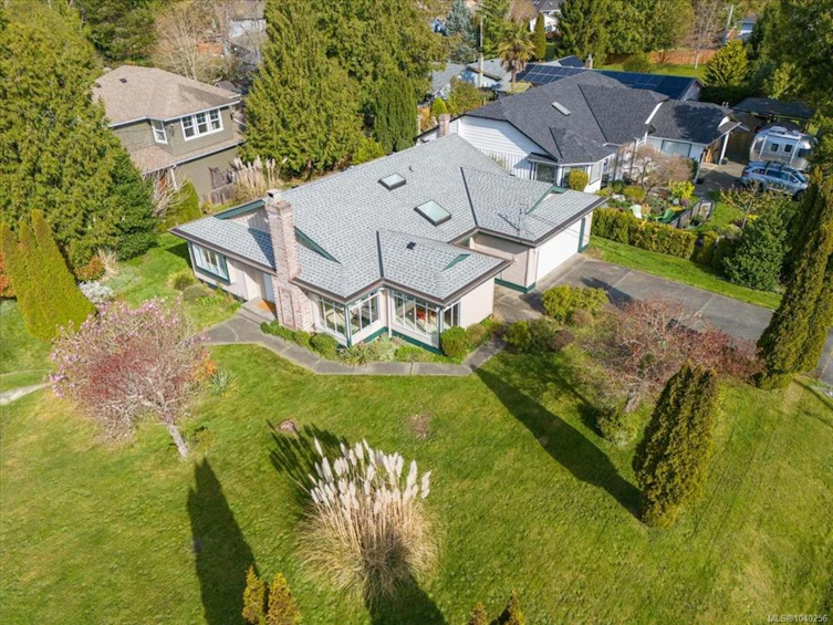 1095 Pepper Place, French Creek, BC, V9P 1Z5