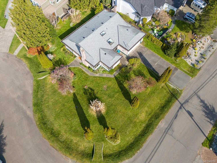 1095 Pepper Place, French Creek, BC, V9P 1Z5 - 42