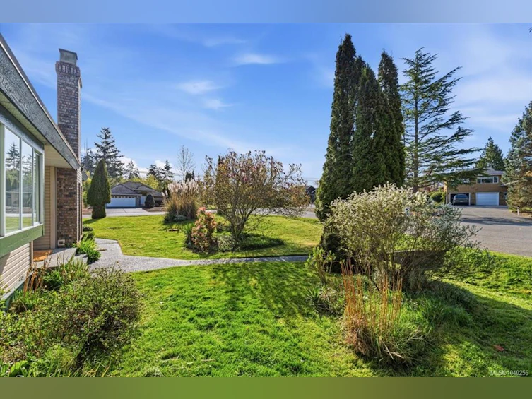 1095 Pepper Place, French Creek, BC, V9P 1Z5 - 38