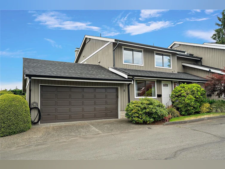 8-1950 Cultra Avenue, Central Saanich, BC, V8M 1Y9