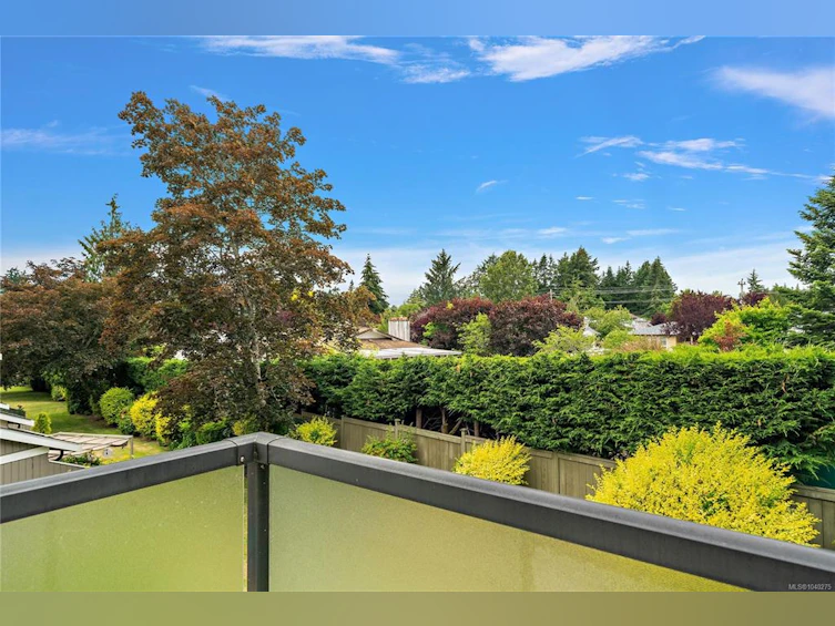 8-1950 Cultra Avenue, Central Saanich, BC, V8M 1Y9 - 24
