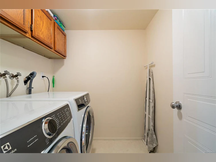 8-1950 Cultra Avenue, Central Saanich, BC, V8M 1Y9 - 28