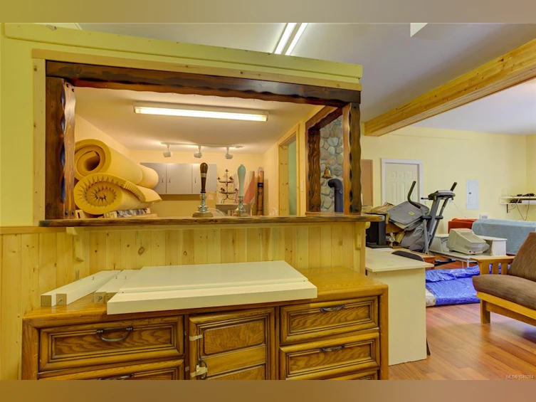 9857 Youbou Road, Youbou, BC, V0R 3E1 - 40